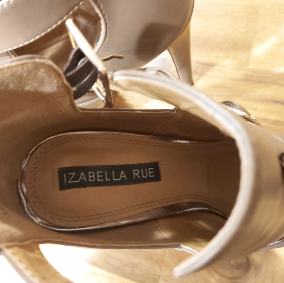 Shoes - Picture 2 of 3